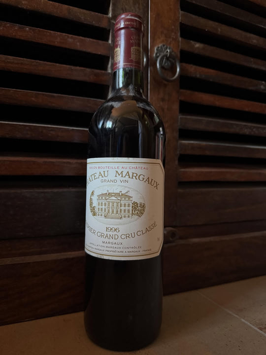 割愛與傳承:1996年瑪歌酒莊(Château Margaux)高價回收紀實
