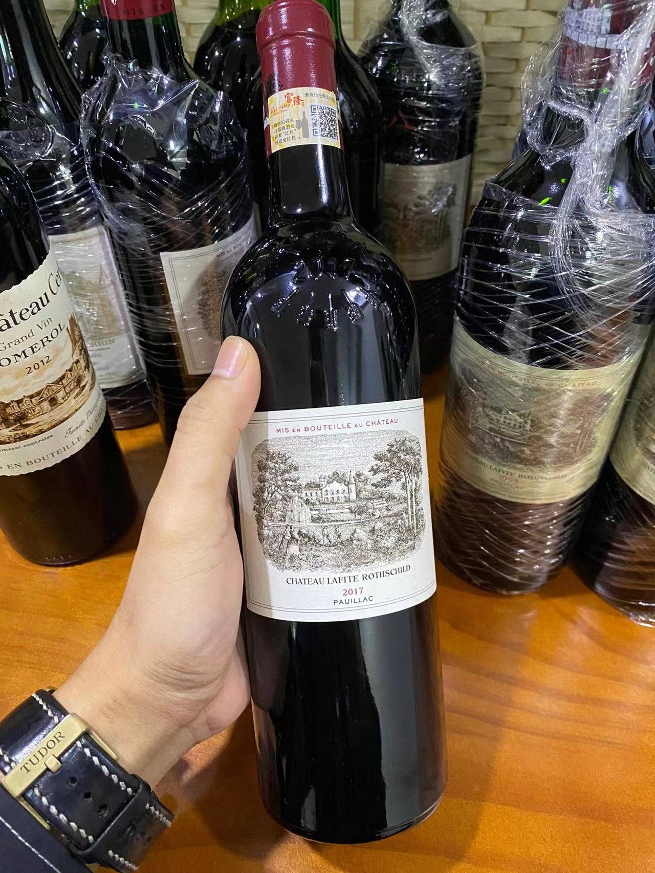 香港/澳門高價回收Lafite紅酒: Chateau Lafite Rothschild價格在線咨詢