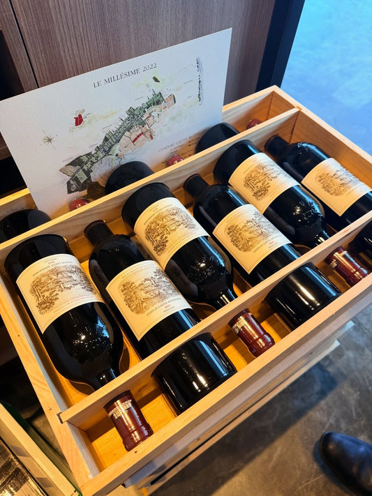 中環私人酒窖釋出：原木箱 2022 年拉菲古堡（Château Lafite Rothschild）高價回收實錄