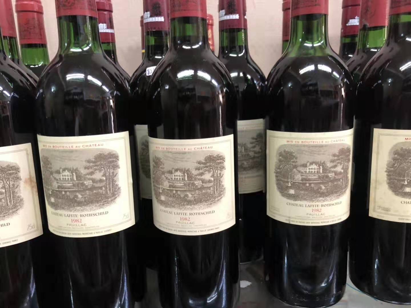 紅酒回收專家：快速收購拉菲正牌、小拉菲和法國五大名莊紅酒